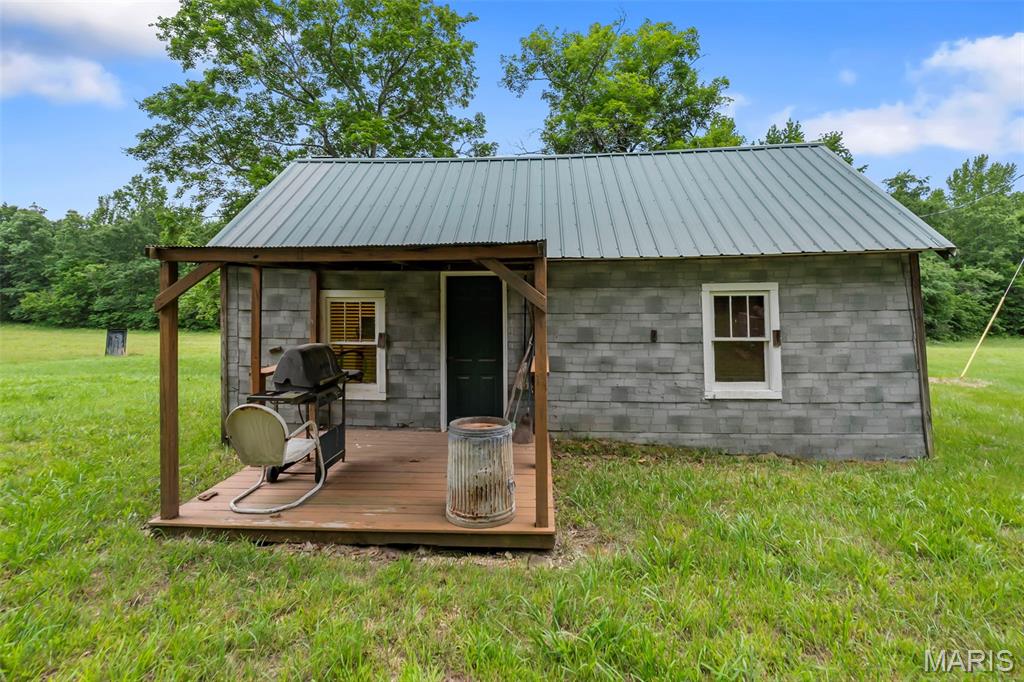 Private Road 9302 Property Photo 22
