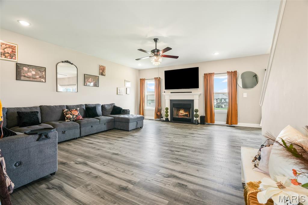 228 Wayfair Landing Property Photo 11