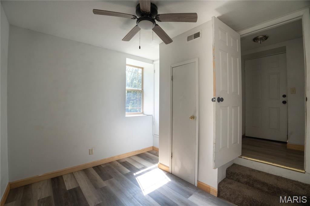 251 7th Street Property Photo 8