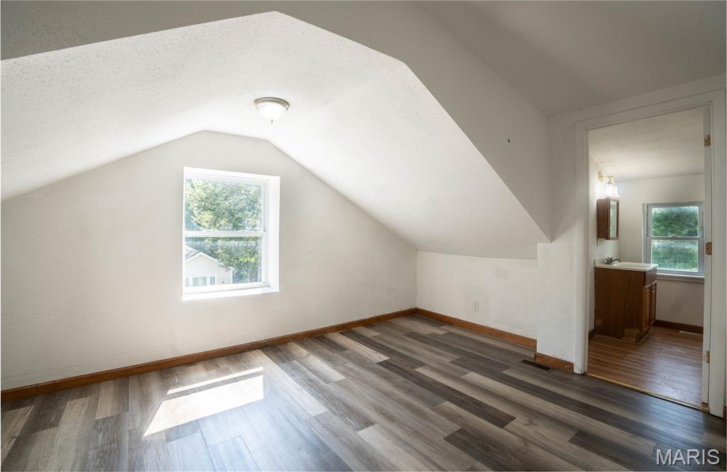 251 7th Street Property Photo 12