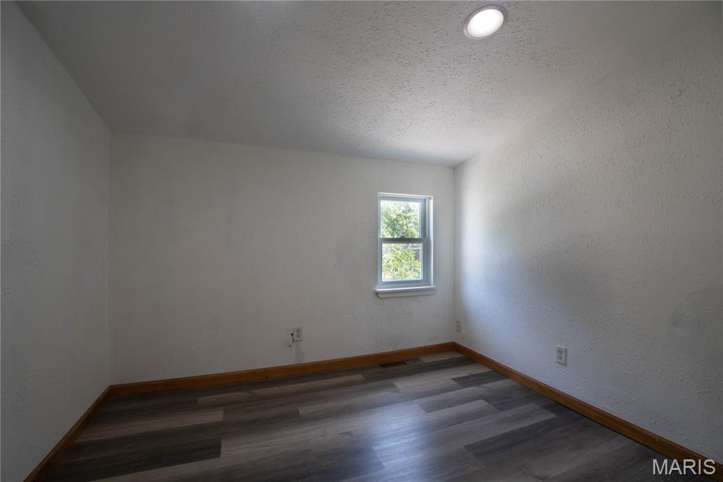 251 7th Street Property Photo 15
