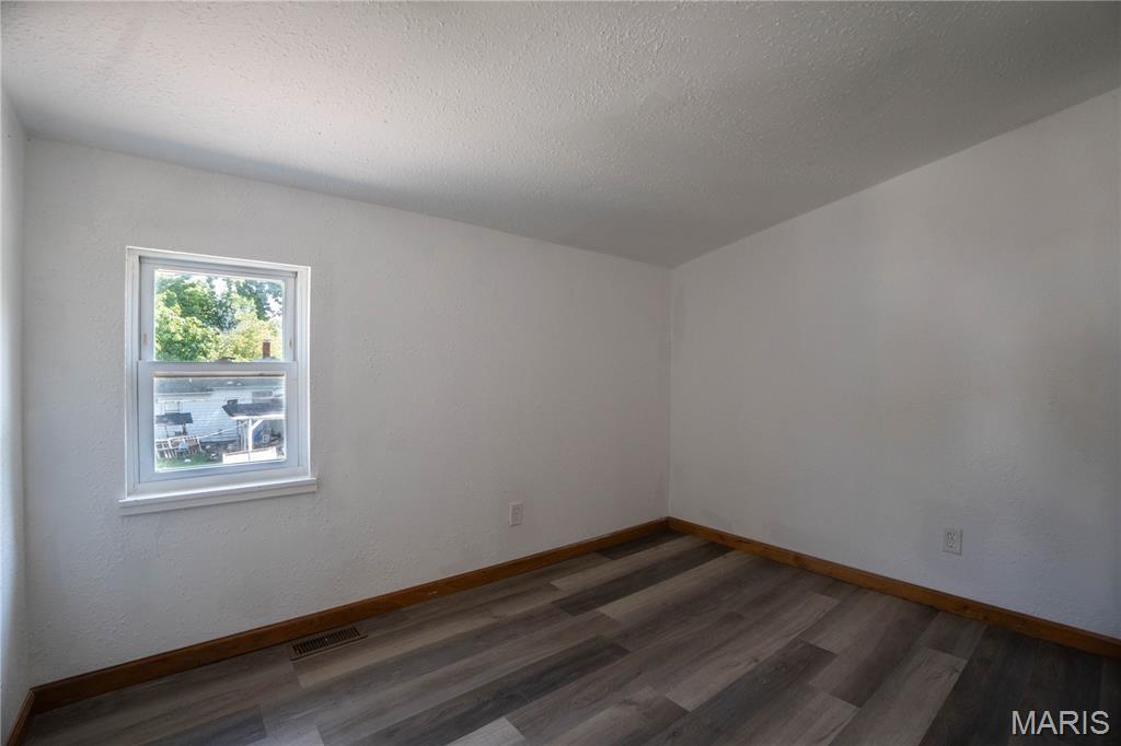 251 7th Street Property Photo 21
