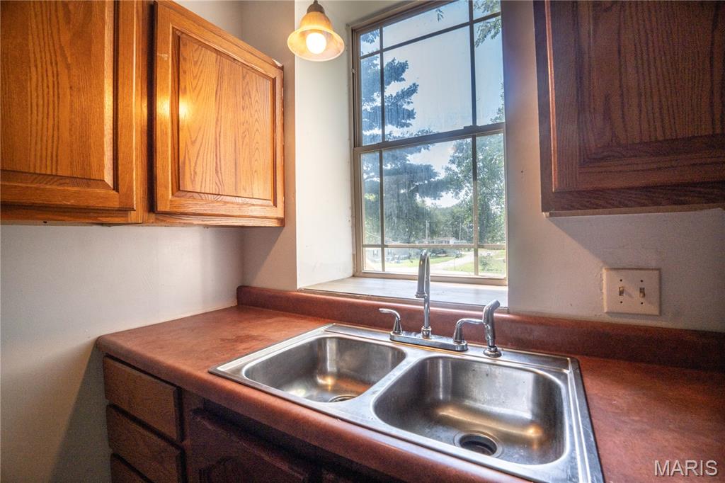 251 7th Street Property Photo 23