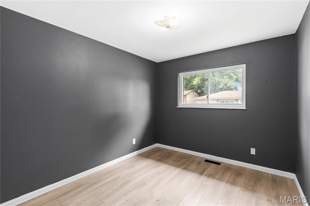 3 Petersburg Court Property Photo 6