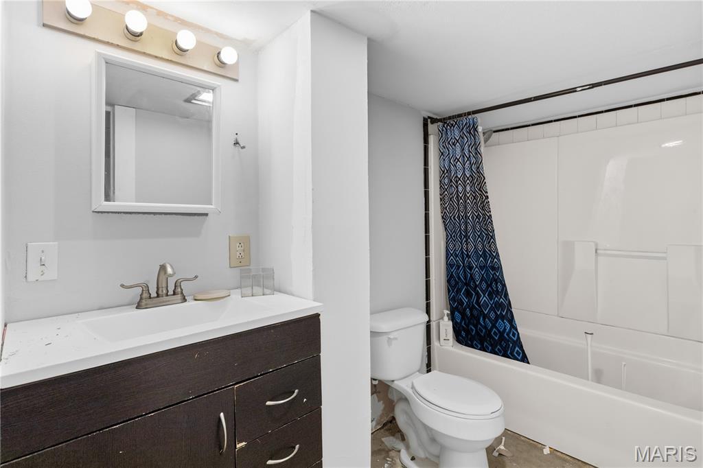 3 Petersburg Court Property Photo 19