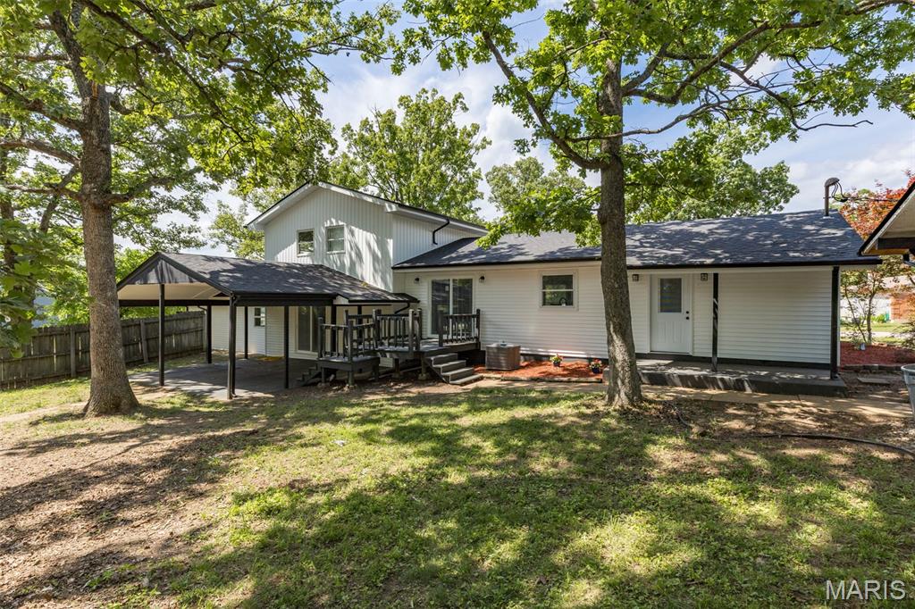 1514 E Mont Carmel Street Property Photo 7