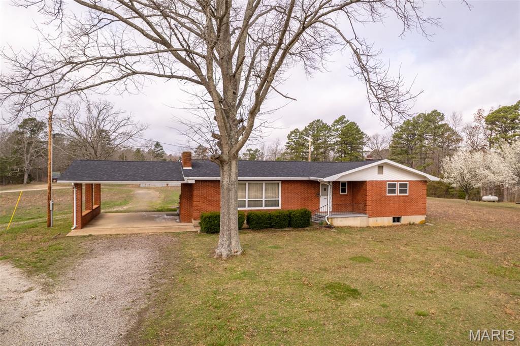 60863 Highway 21 Property Photo 2