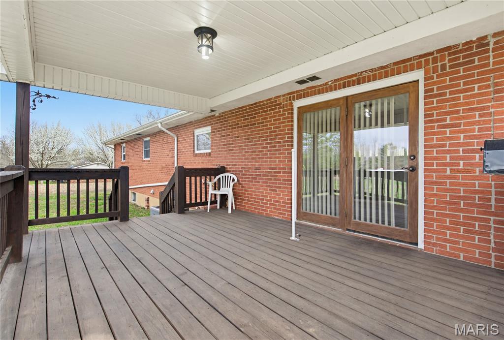 60863 Highway 21 Property Photo 4