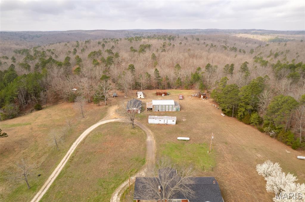 60863 Highway 21 Property Photo 5