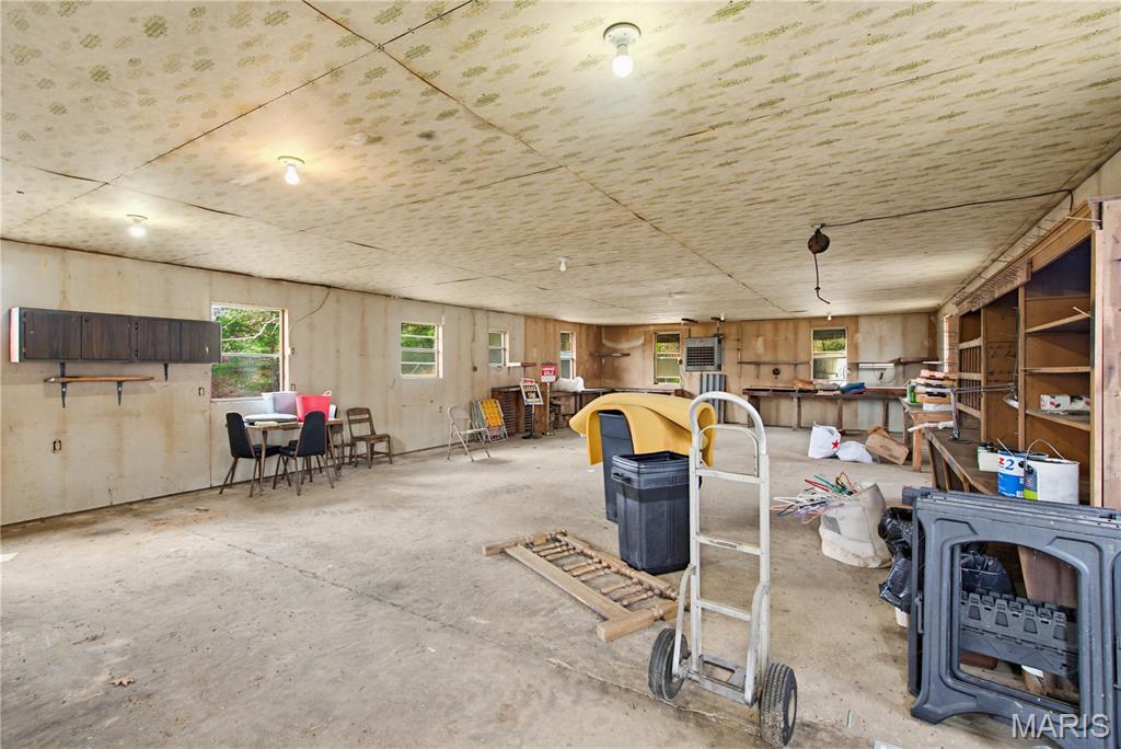 60863 Highway 21 Property Photo 38