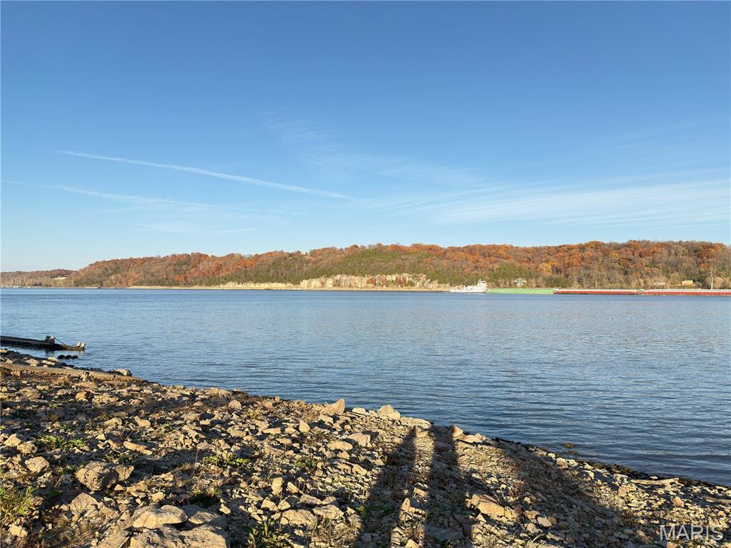 800 Pillsbury Road Property Photo 1