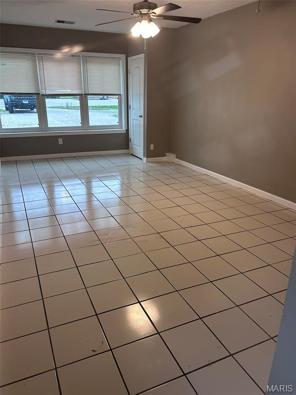 1814 N Belt Property Photo 11