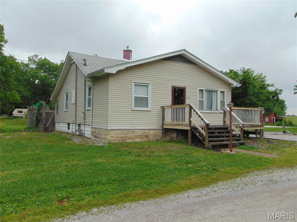 200 Cherry Avenue Property Photo 2