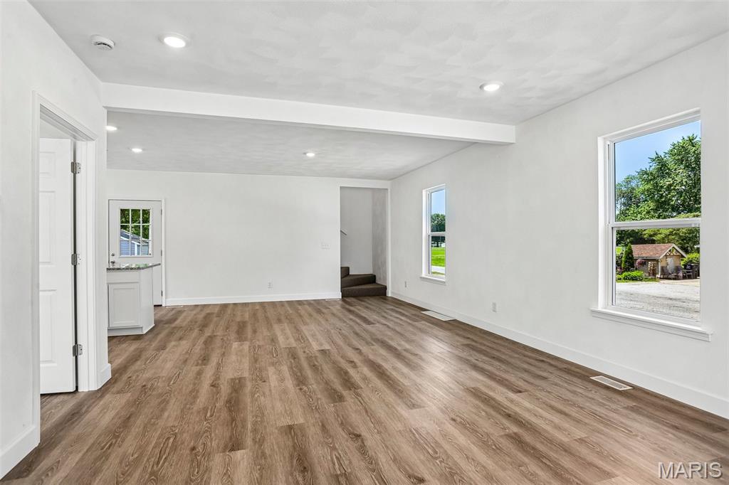 517 Sarah Street Property Photo 6