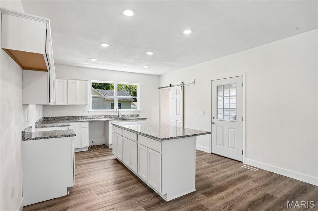 517 Sarah Street Property Photo 10