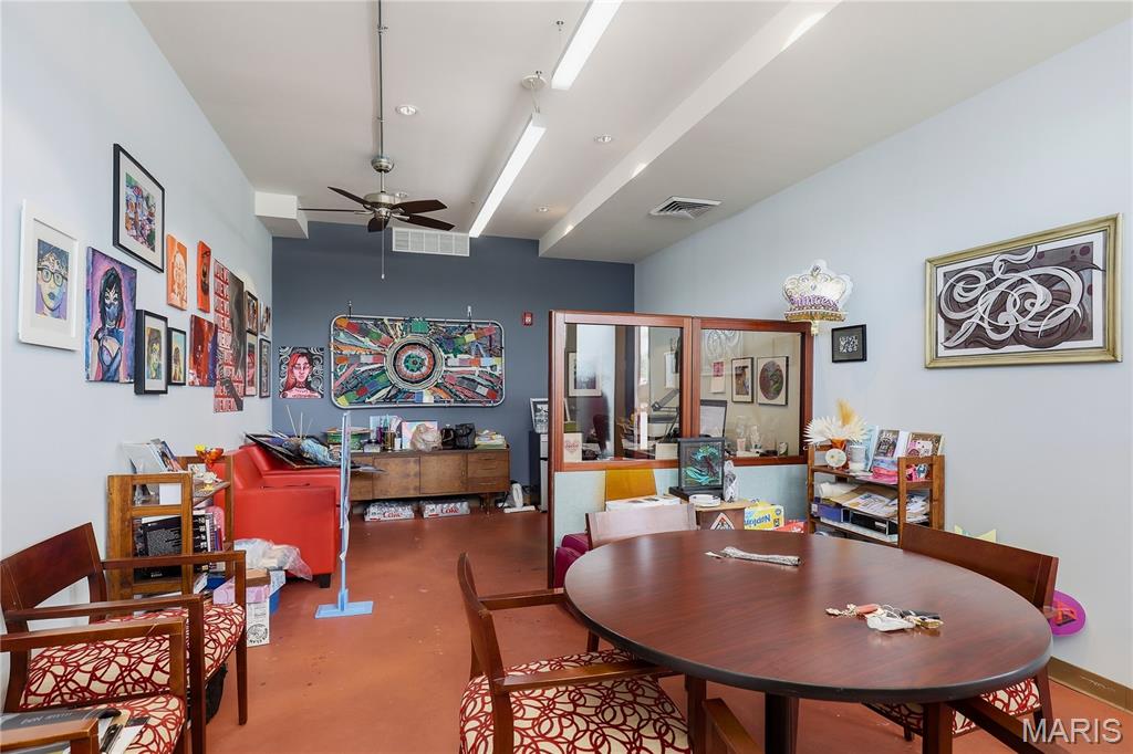 5959 & 5951 Delmar Boulevard Property Photo 19