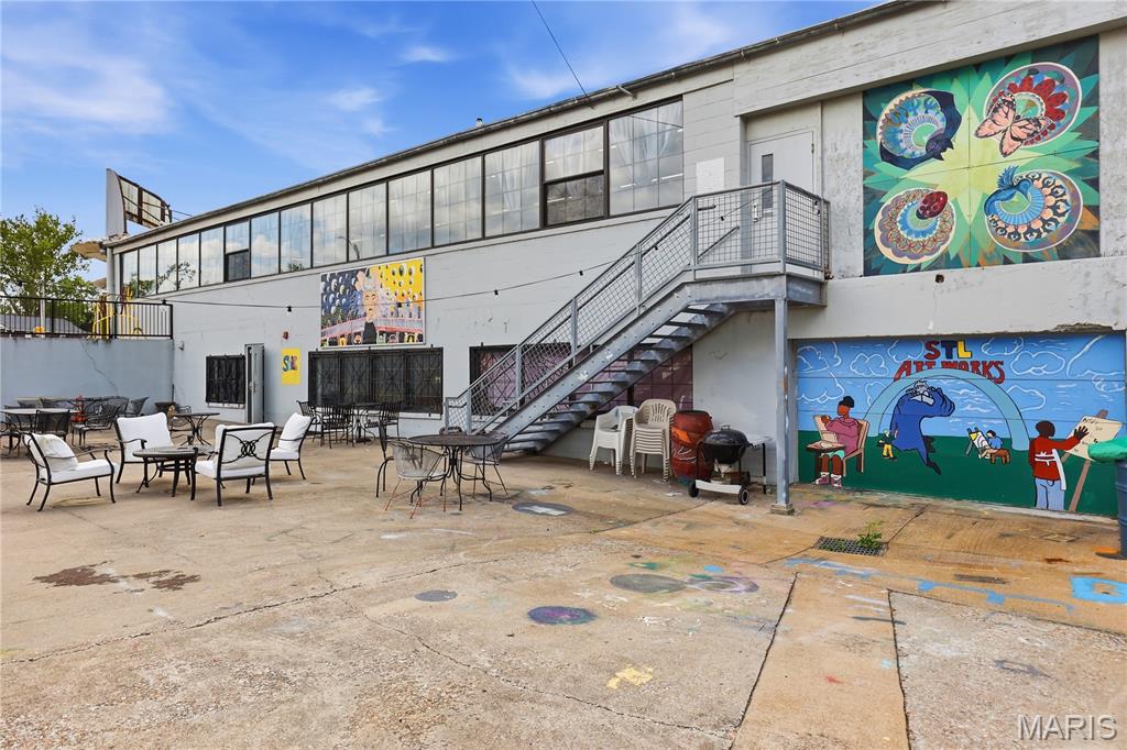 5959 & 5951 Delmar Boulevard Property Photo 41