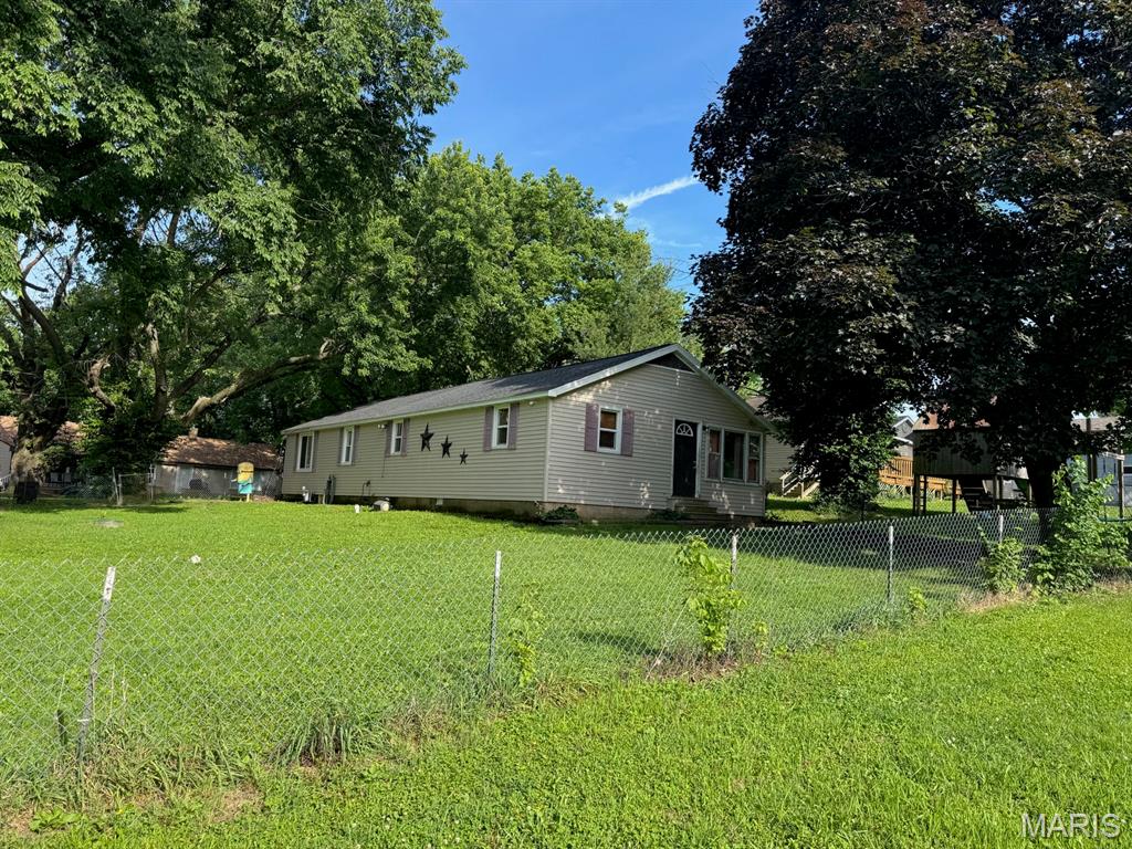 819 S 8th Street Property Photo 1