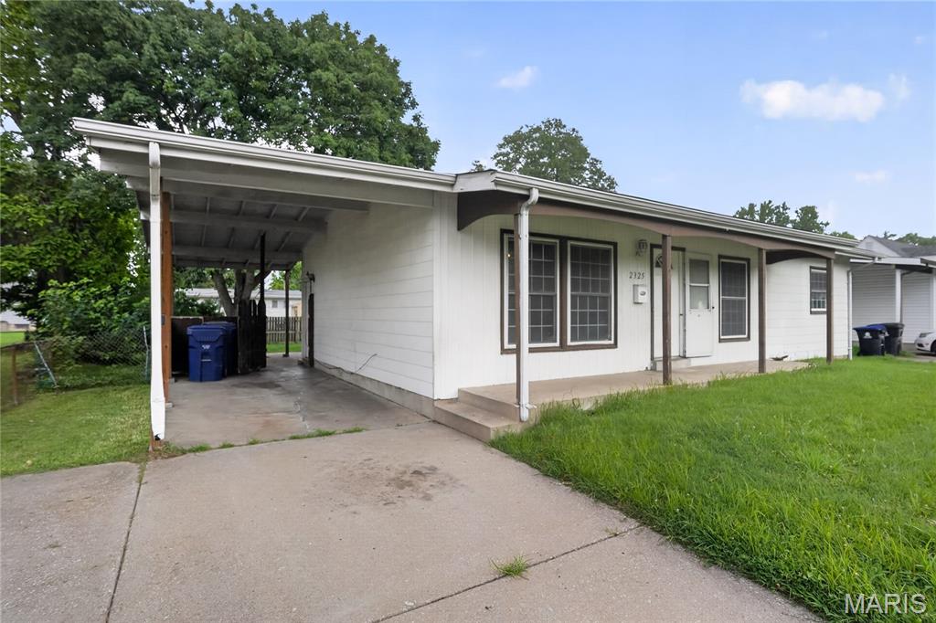 2325 Patterson Road Property Photo 3