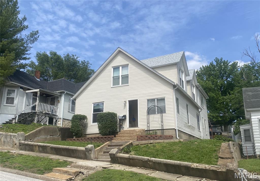 310 Olive Street Property Photo 1