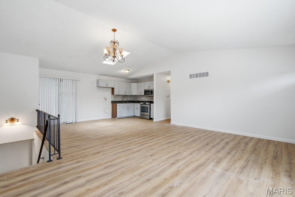 10607 Saint Michaels Terrace Court Property Photo 7