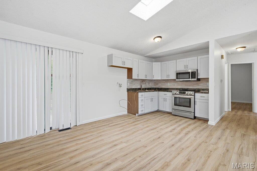 10607 Saint Michaels Terrace Court Property Photo 9