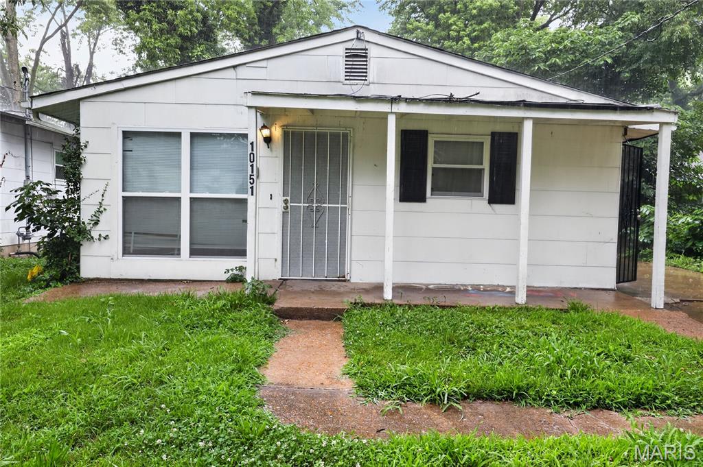 10151 Mayfair Drive Property Photo 1