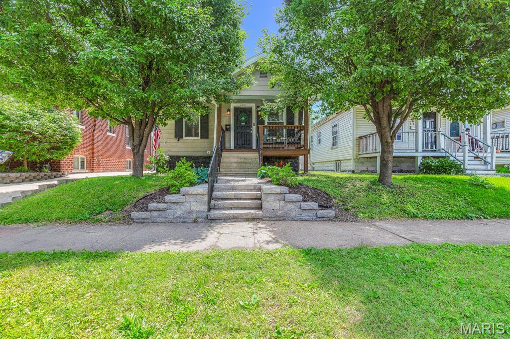 2310 Benton Street Property Photo 1