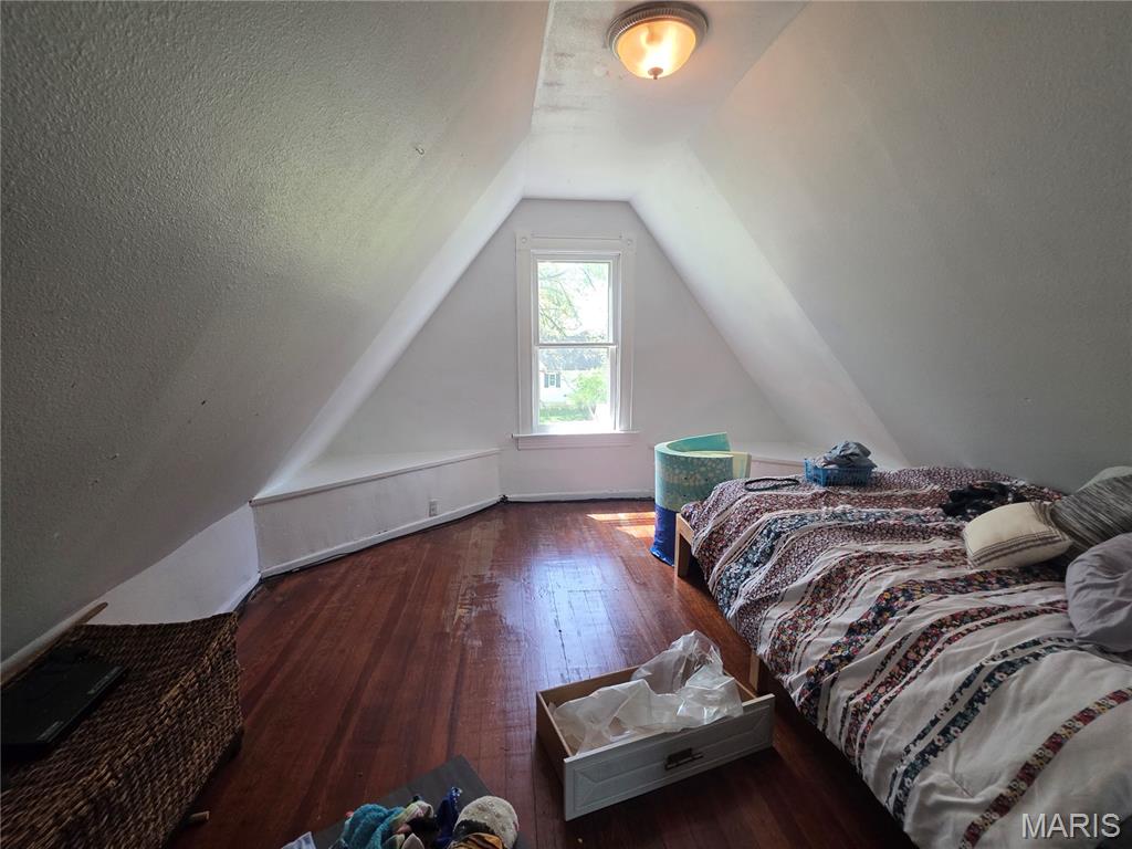 3318 Putnam Avenue Property Photo 14