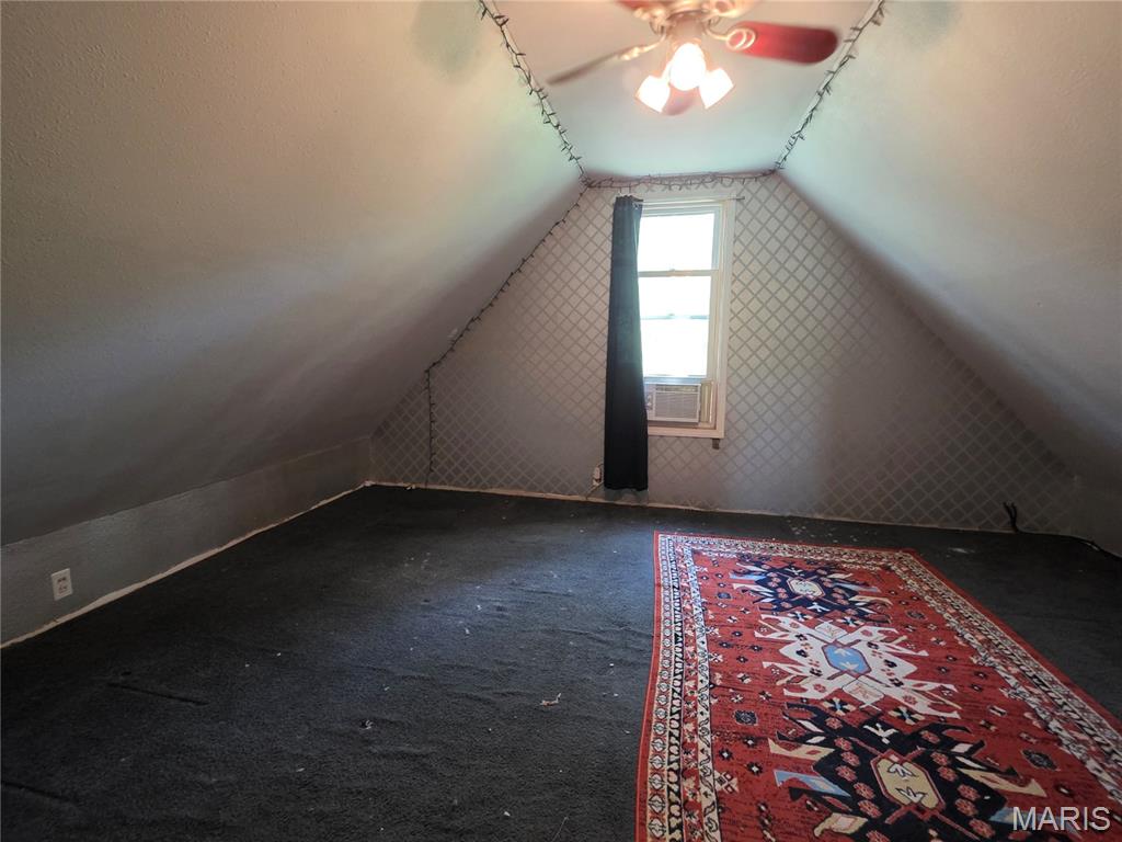 3318 Putnam Avenue Property Photo 15