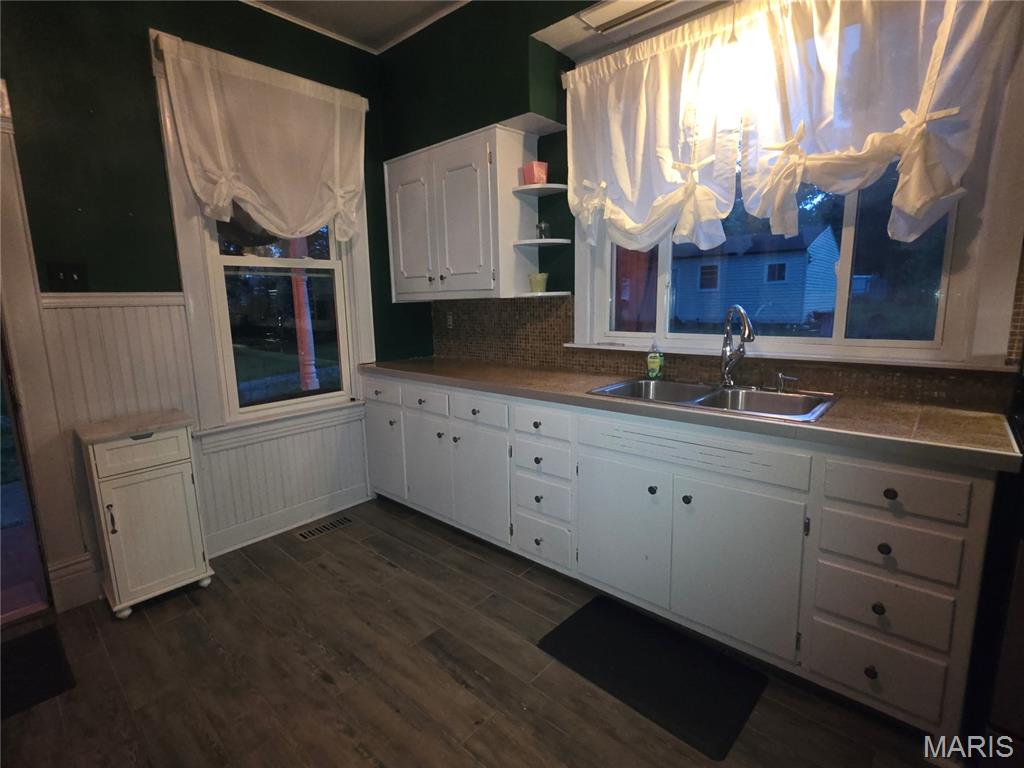3318 Putnam Avenue Property Photo 23