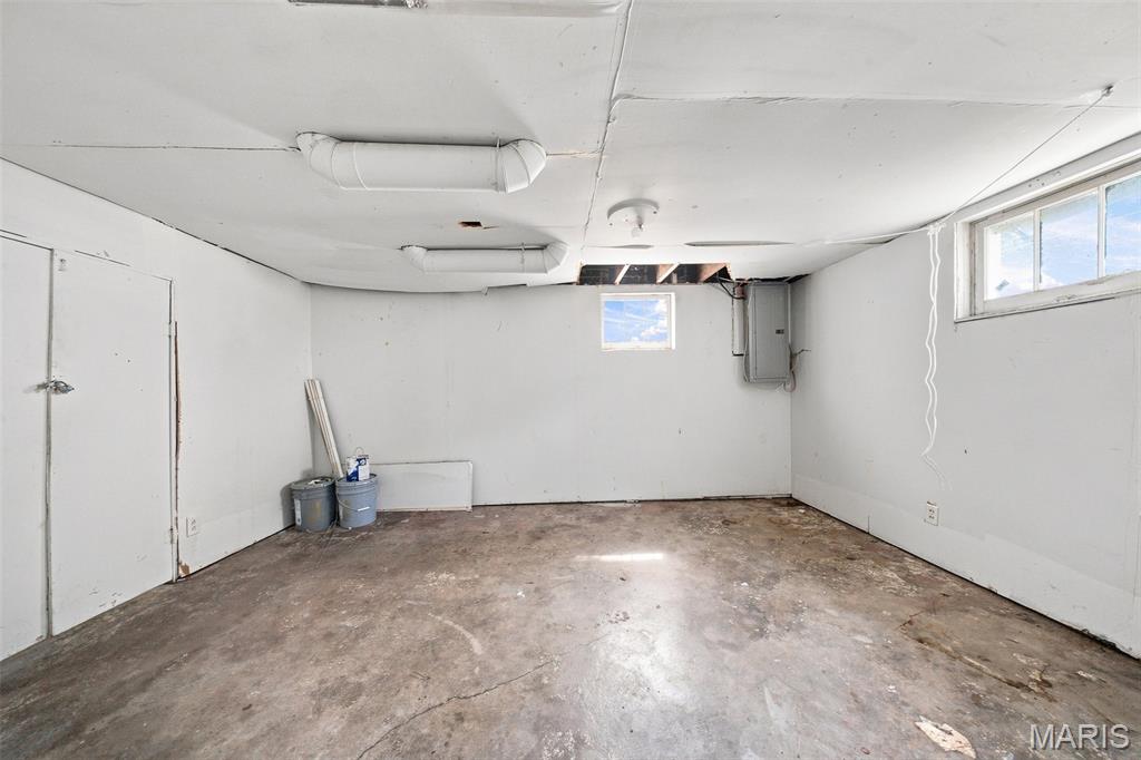 704 E State Highway 72 Property Photo 14