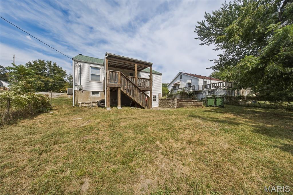 704 E State Highway 72 Property Photo 21