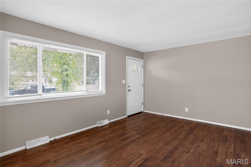 1200 Congress Avenue Property Photo 6