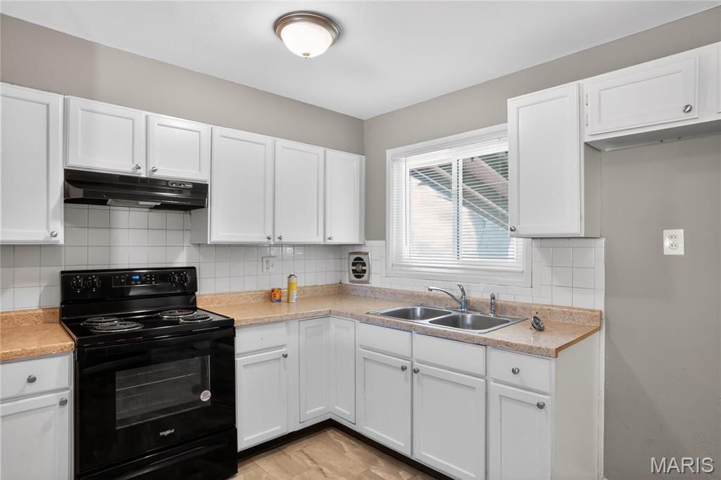 1200 Congress Avenue Property Photo 10
