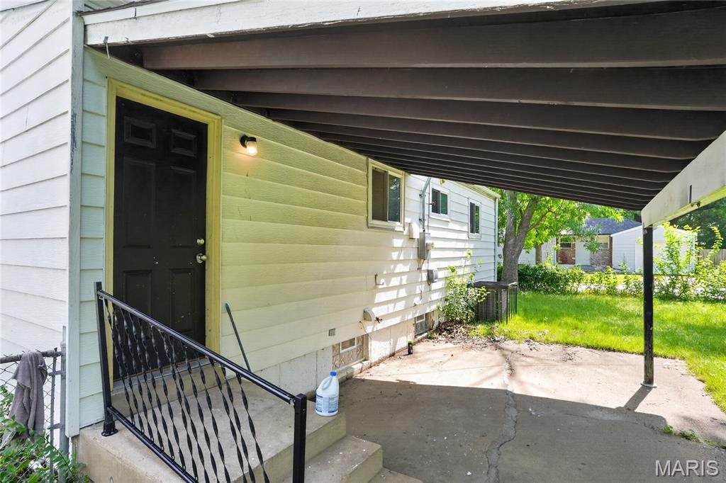 1200 Congress Avenue Property Photo 26