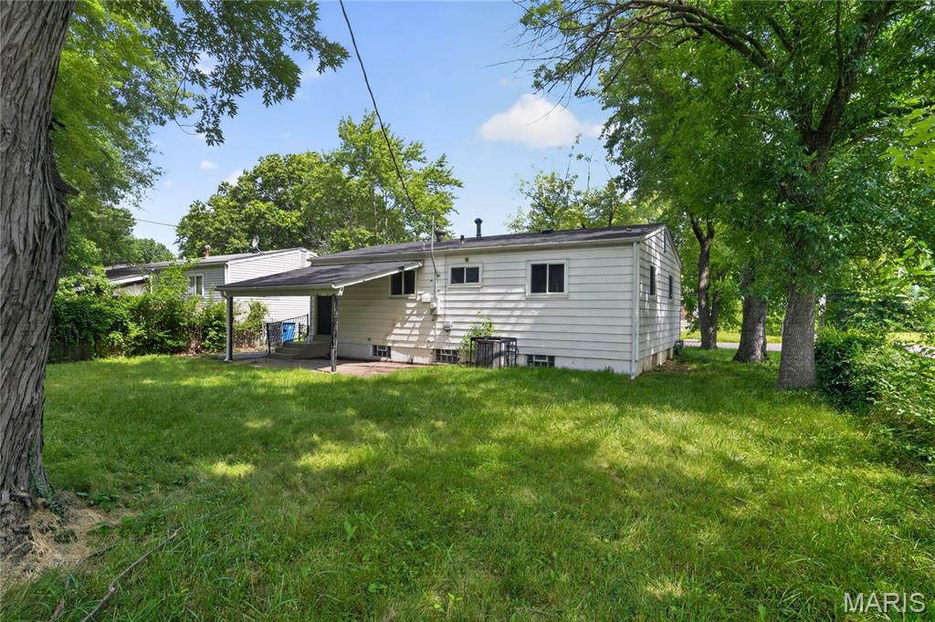 1200 Congress Avenue Property Photo 28