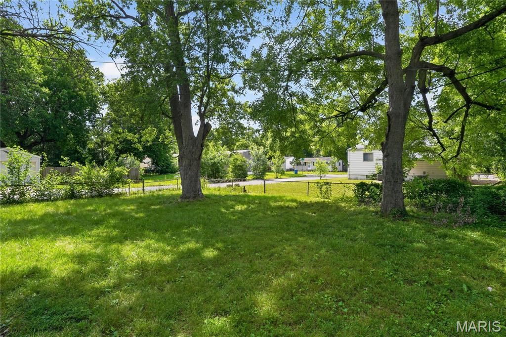 1200 Congress Avenue Property Photo 31