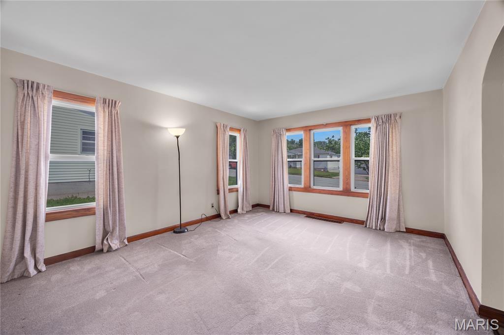 428 W 9th Street Property Photo 6