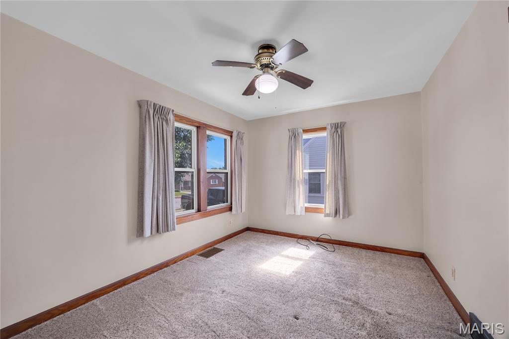 428 W 9th Street Property Photo 10