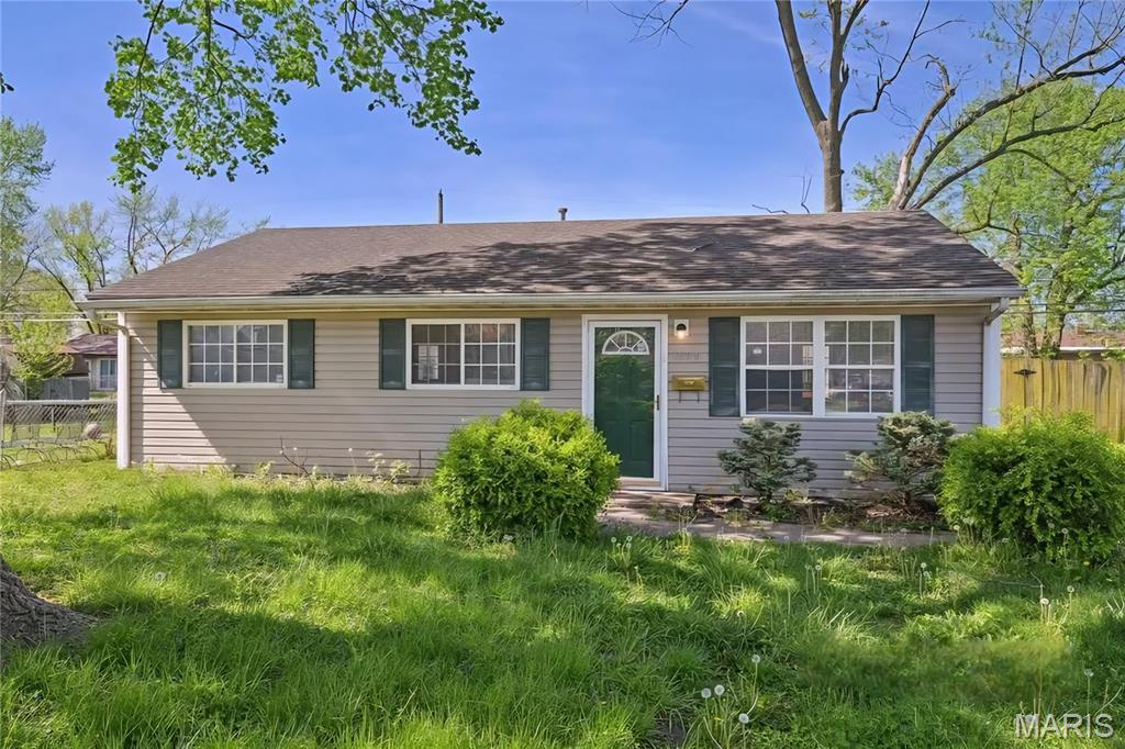 1604 Parklane Drive Property Photo 1