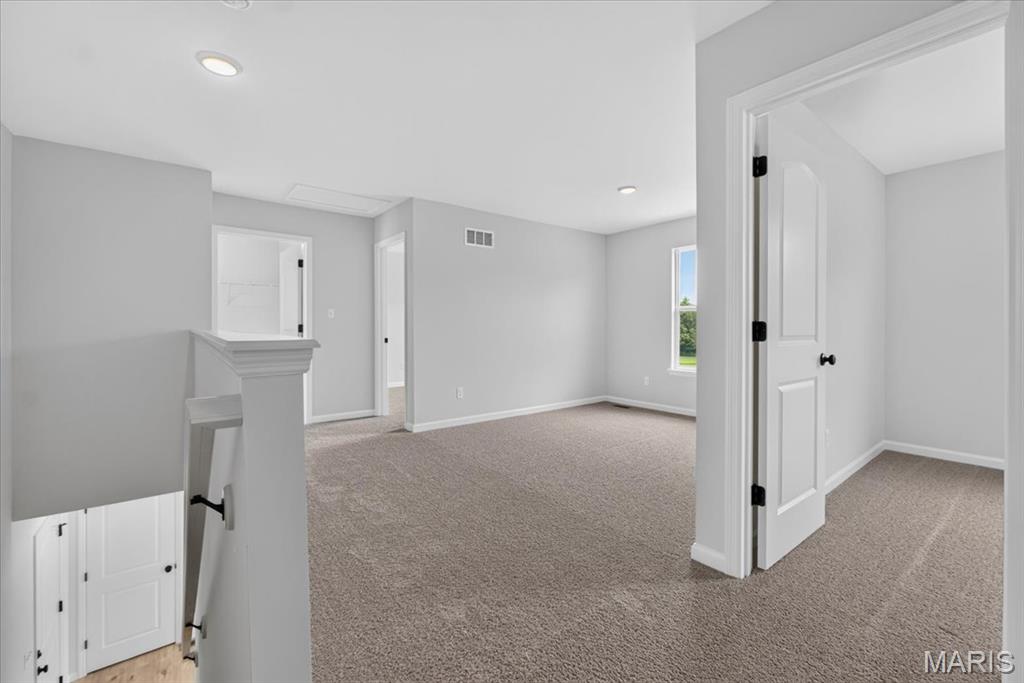 507 Mountain Drive Property Photo 9