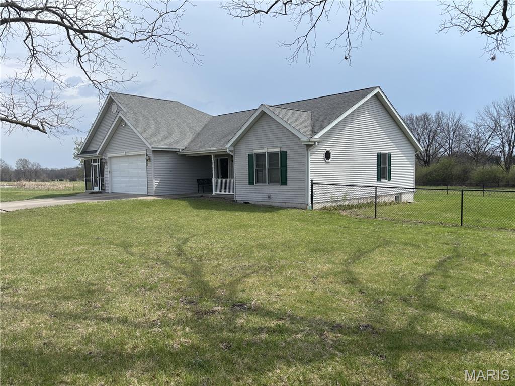 15656 Audrain Road 923 Property Photo 13