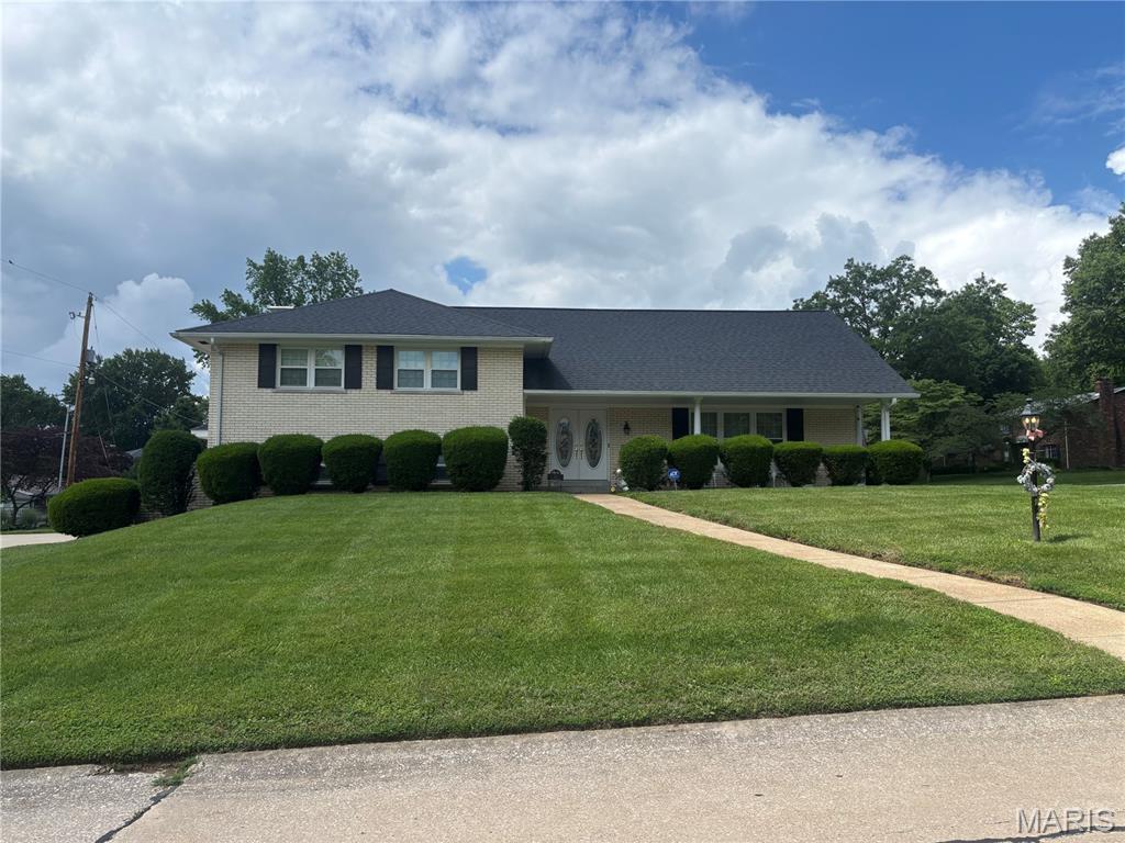 33 Fawnlily Drive