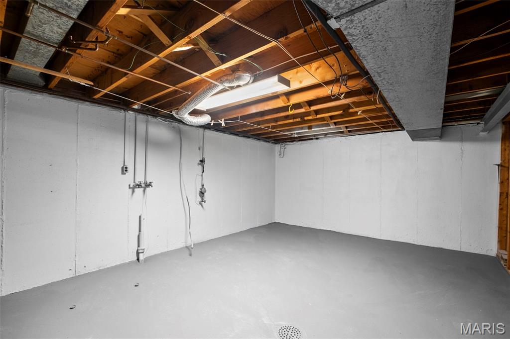 515 Crestvale Drive Property Photo 26