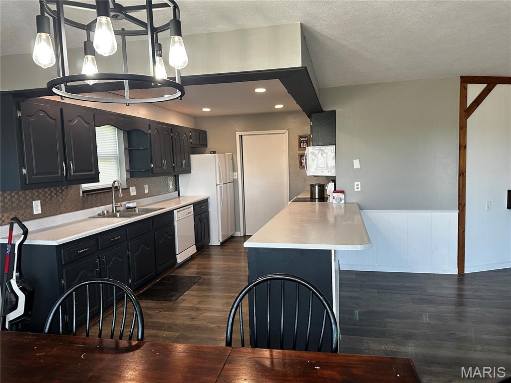 13216 Christopher Drive Property Photo 8