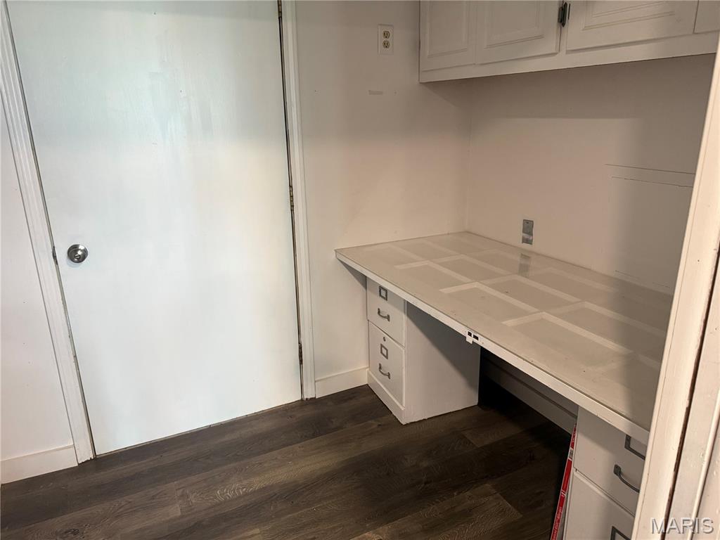 13216 Christopher Drive Property Photo 10