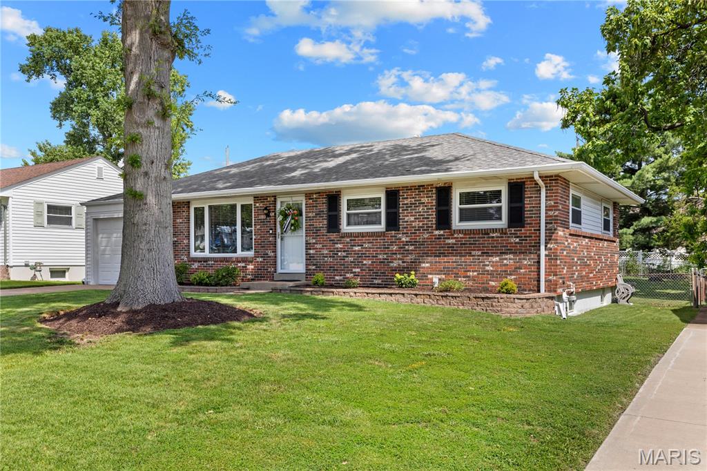 11124 Patsy Drive Property Photo 2