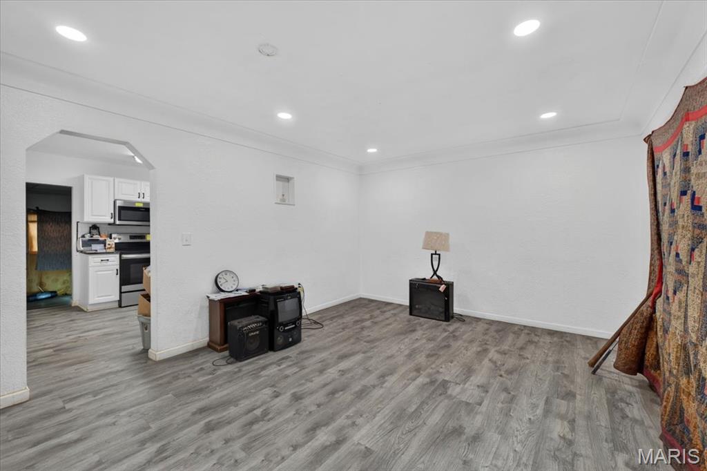 5948 Piat Place Property Photo 6