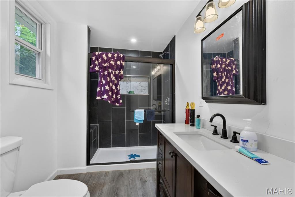 5948 Piat Place Property Photo 9